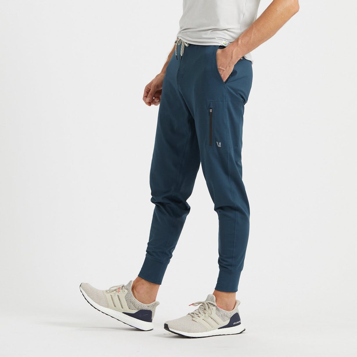 homines jogger 3